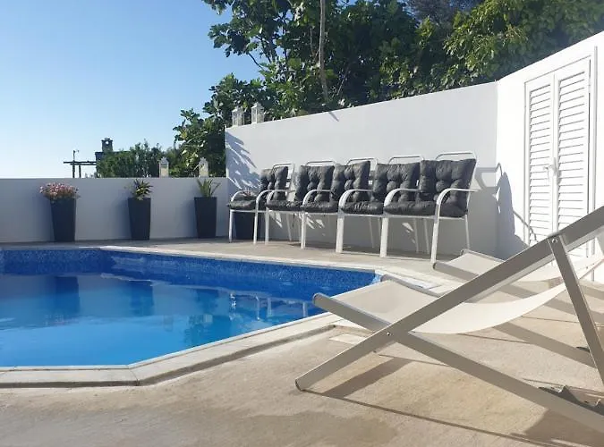 Christothea Prázdninový dům Lasa