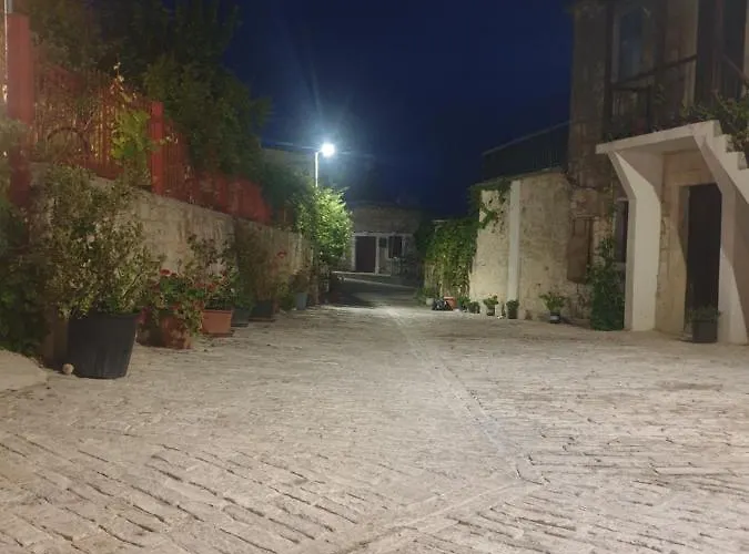 Christothea Λάσα